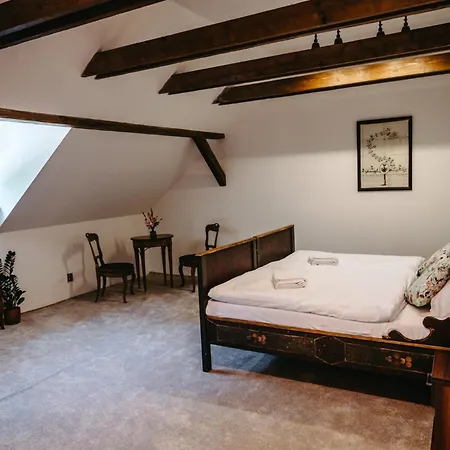 Chateau Otel